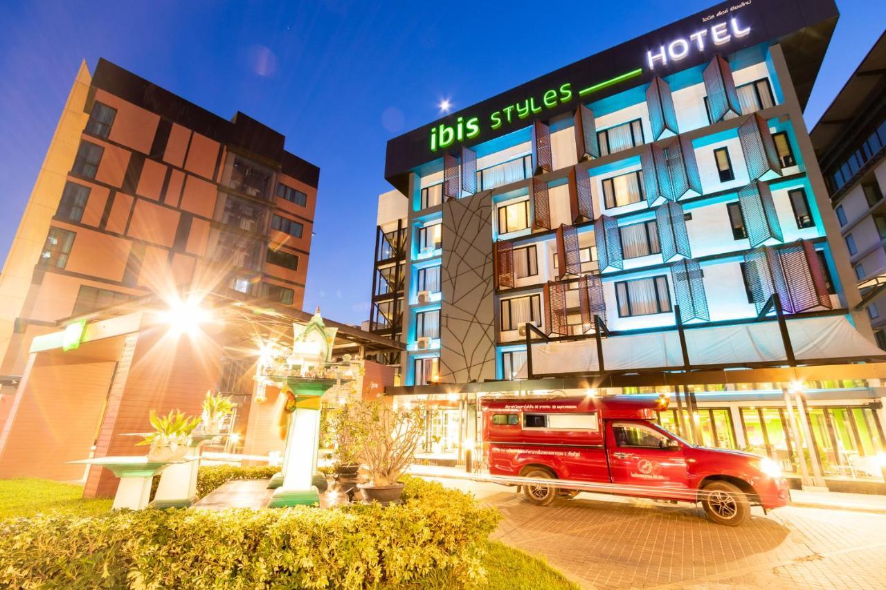 Hotel Ibis Styles Čiang Mai Exteriér fotografie